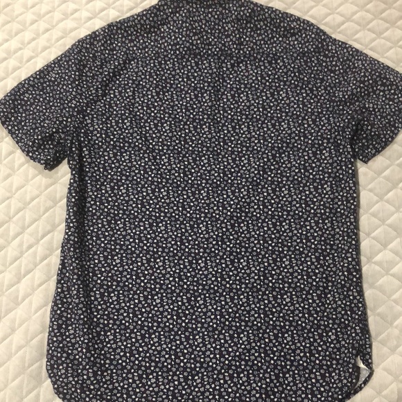 Denim & Flower Button Down Shirt - Picture 3 of 9